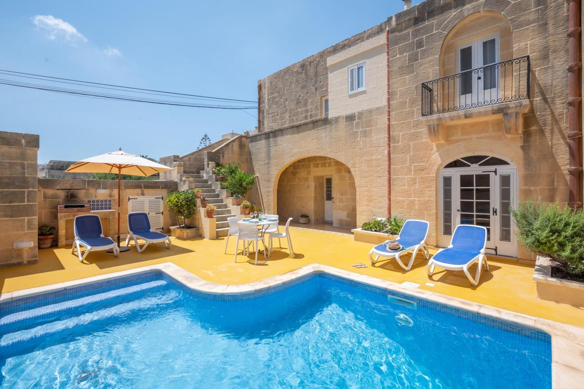 Dar Ta' Betta Farmhouse With Private Pool Għarb Dış mekan fotoğraf